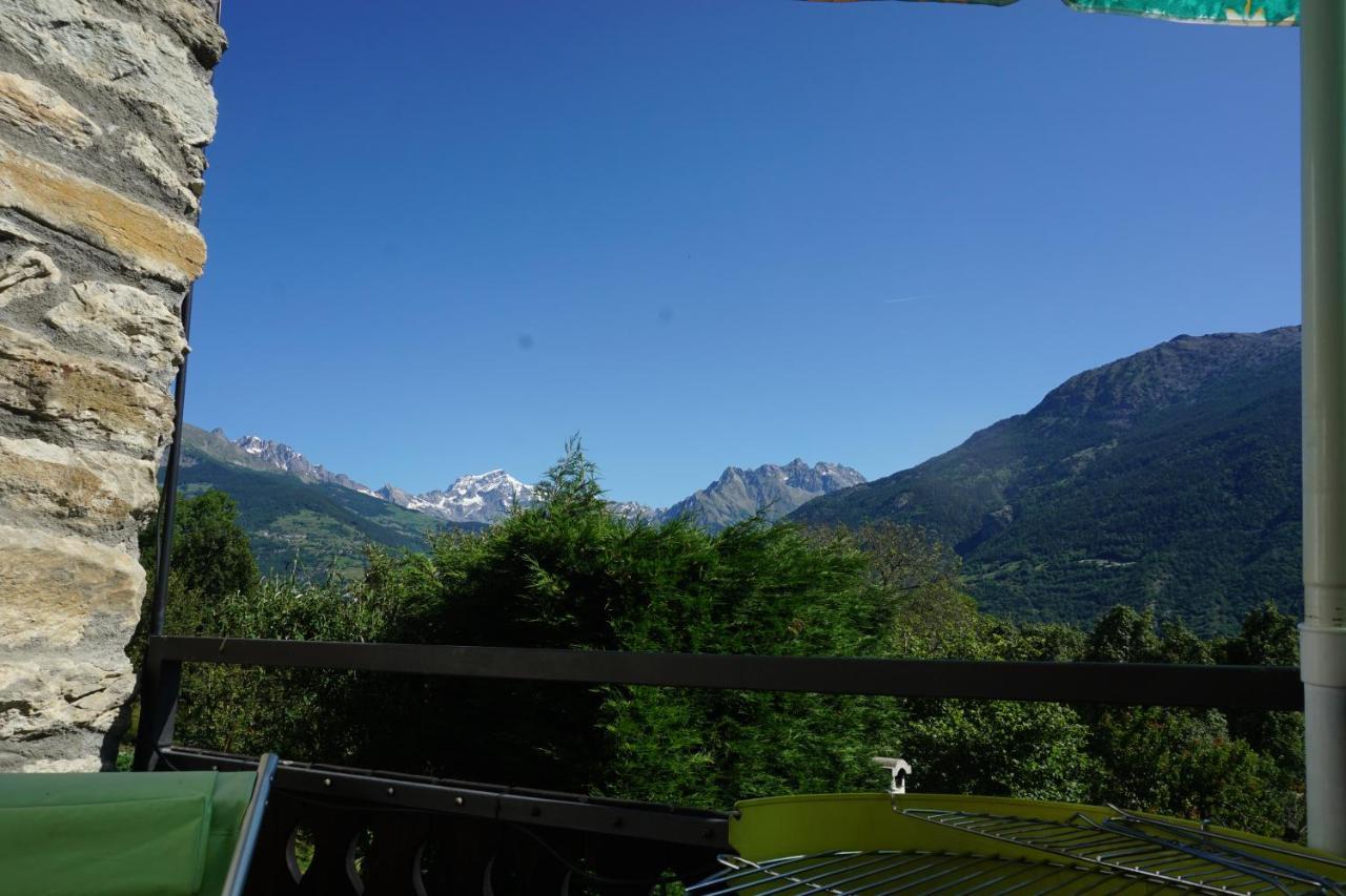 Maison Mey - Cir Vda Gignod 008 Aosta Exteriör bild