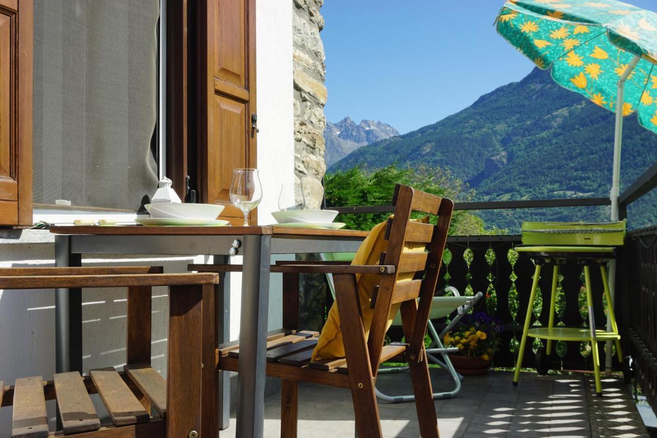 Maison Mey - Cir Vda Gignod 008 Aosta Exteriör bild